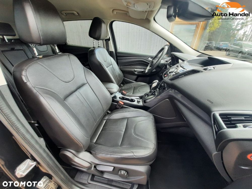 Ford Kuga 2.0 TDCi 4WD Titanium Plus - 29