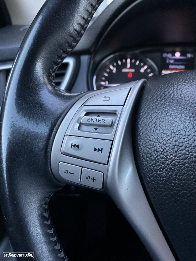 Nissan Qashqai 1.5 dCi 360 - 20