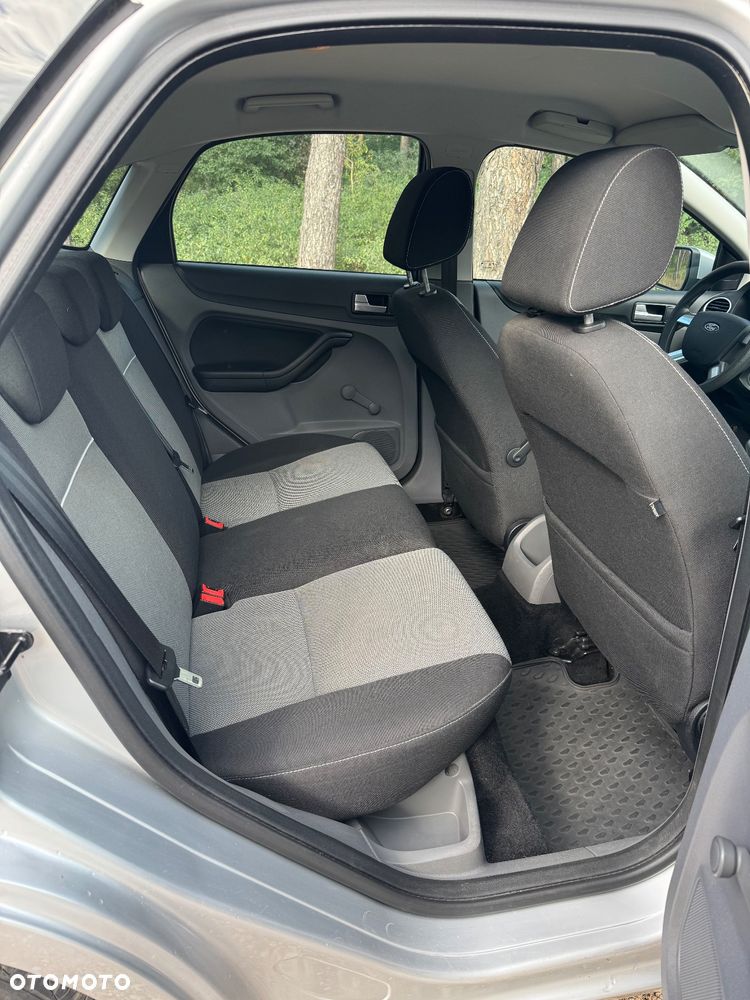 Ford Focus - 15