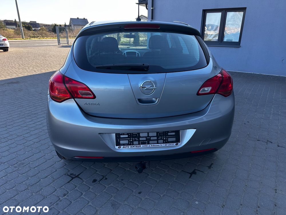 Opel Astra 1.6 Fun - 4