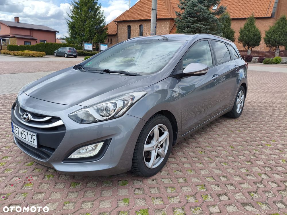 Hyundai i30 1.6 CRDI Trend - 1