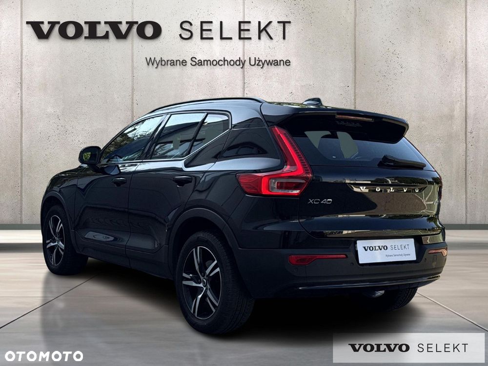 Volvo XC 40 - 3
