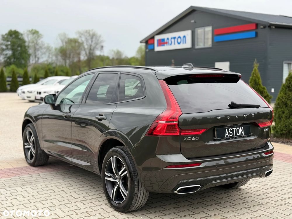 Volvo XC 60 B4 D AWD Ultimate Dark - 10