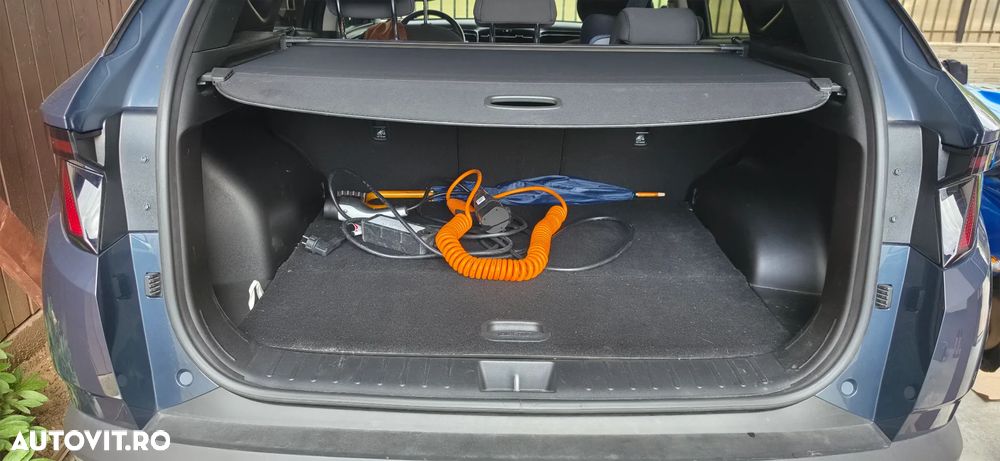 Hyundai Tucson - 11