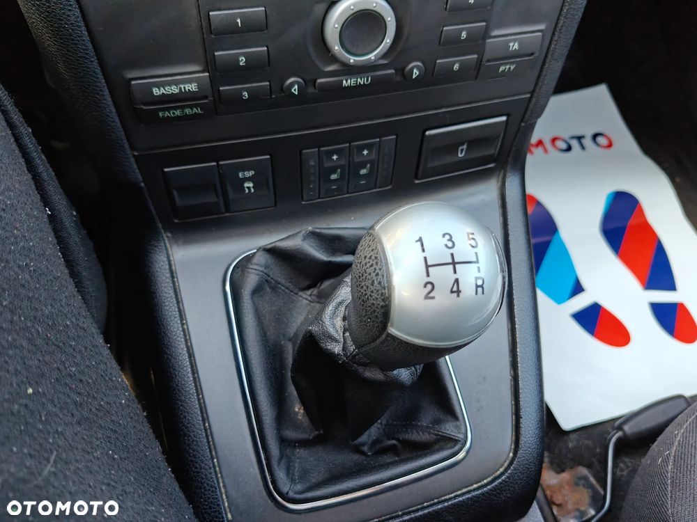 Ford Mondeo 1.8 Ghia - 22