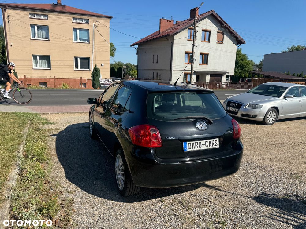 Toyota Auris 1.6 VVT-i Premium - 18