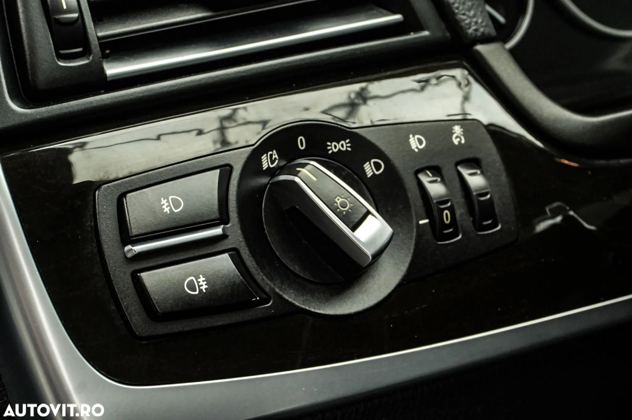 BMW Seria 5 535d - 32