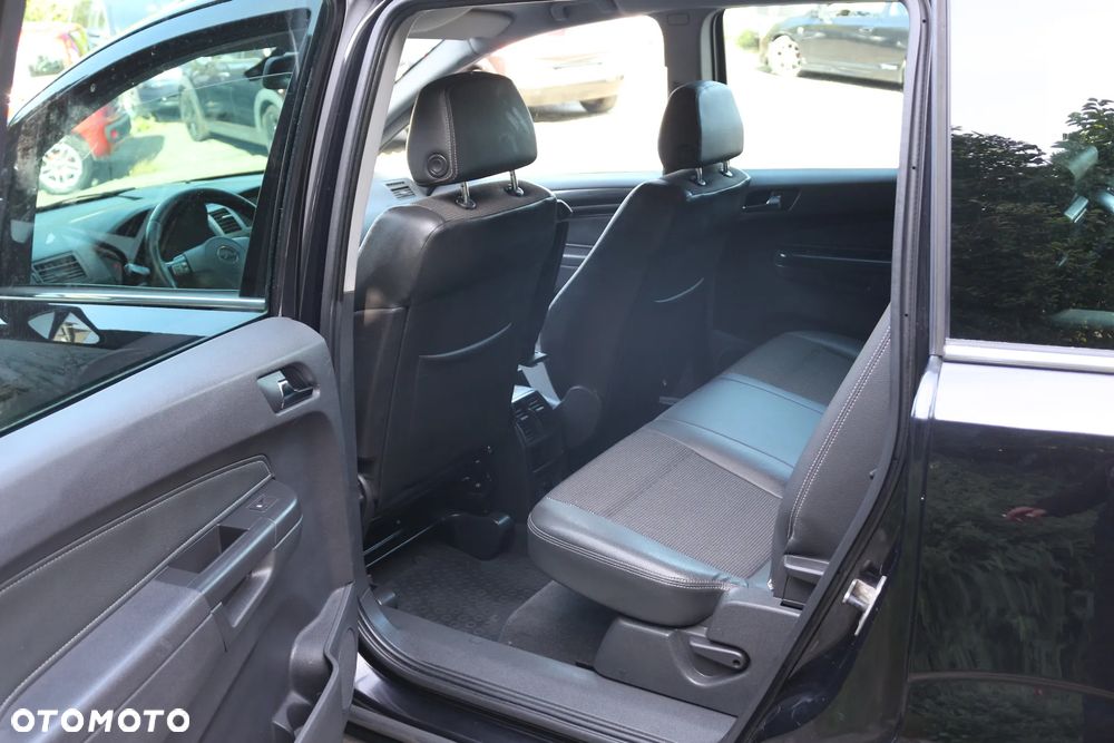 Opel Zafira 1.8 Innovation 110 Jahre - 14