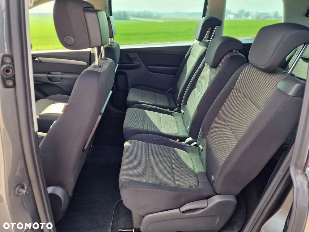 Volkswagen Sharan 2.0 TDI DSG BlueMotion Technology Trendline - 14
