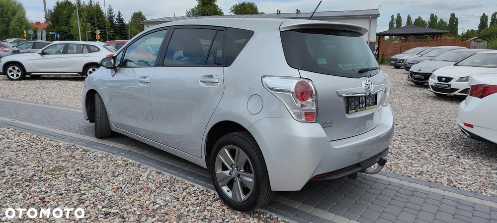 Toyota Verso 1.6 D-4D 7-Sitzer Start/Stop Skyview Edition - 8