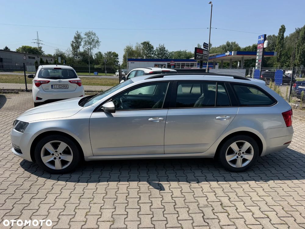 Skoda Octavia 1.6 TDI Ambition - 2