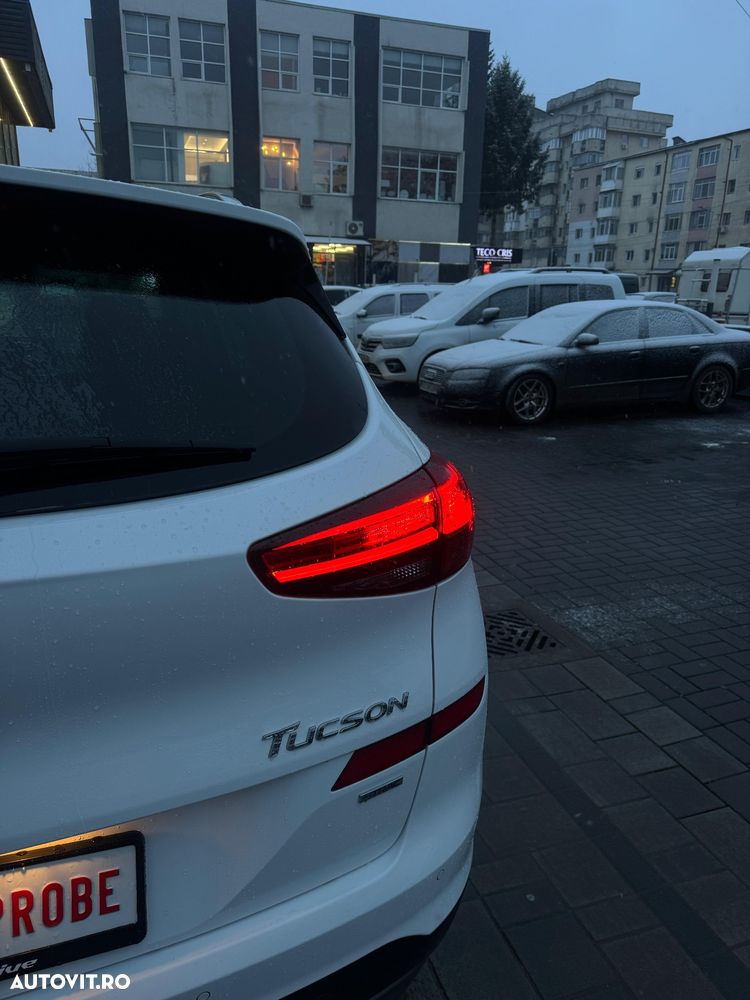 Hyundai Tucson 1.6 GDI 4WD DCT Premium - 11