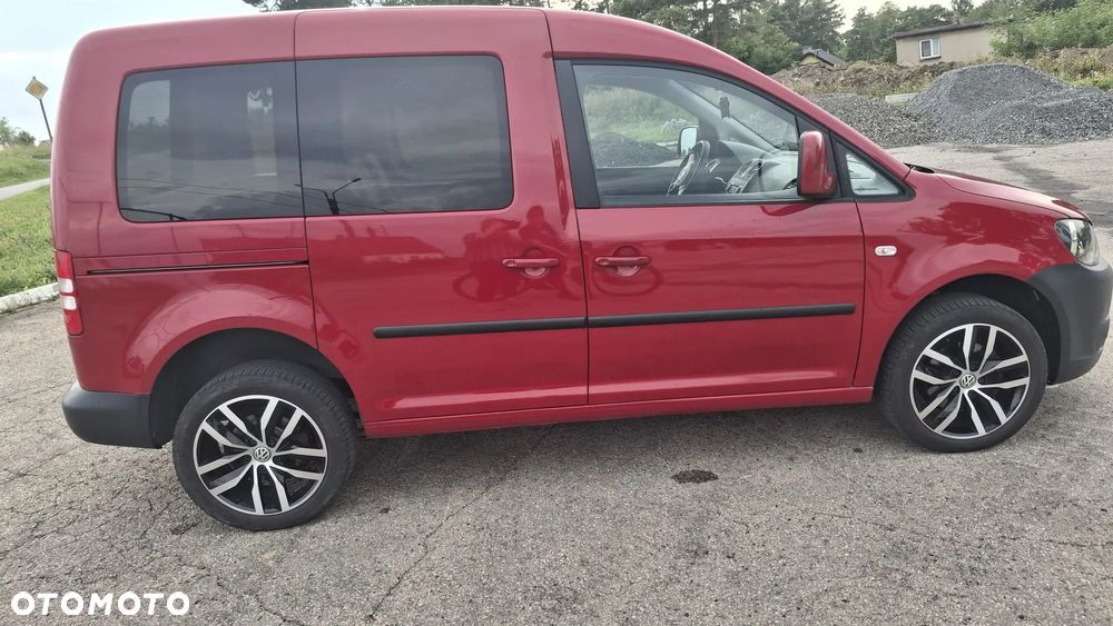 Volkswagen Caddy Comfortline 4Motion - 2