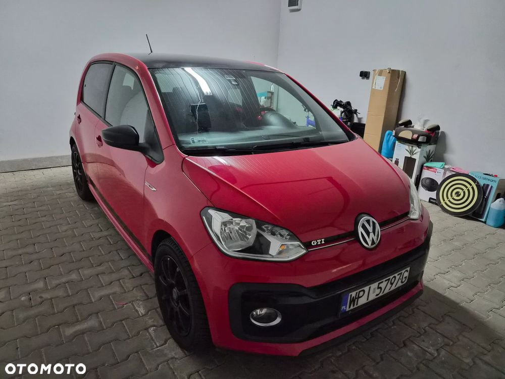 Volkswagen up! - 11