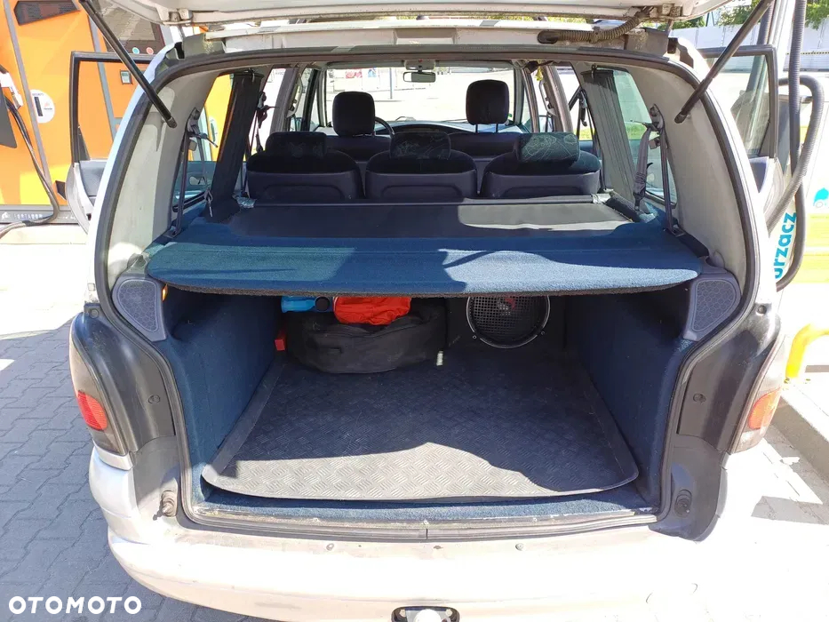 Renault Grand Espace 2.0 16V Expression - 5