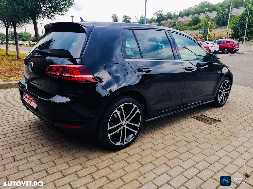 Volkswagen Golf Standard - 3
