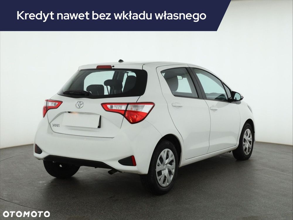 Toyota Yaris - 7