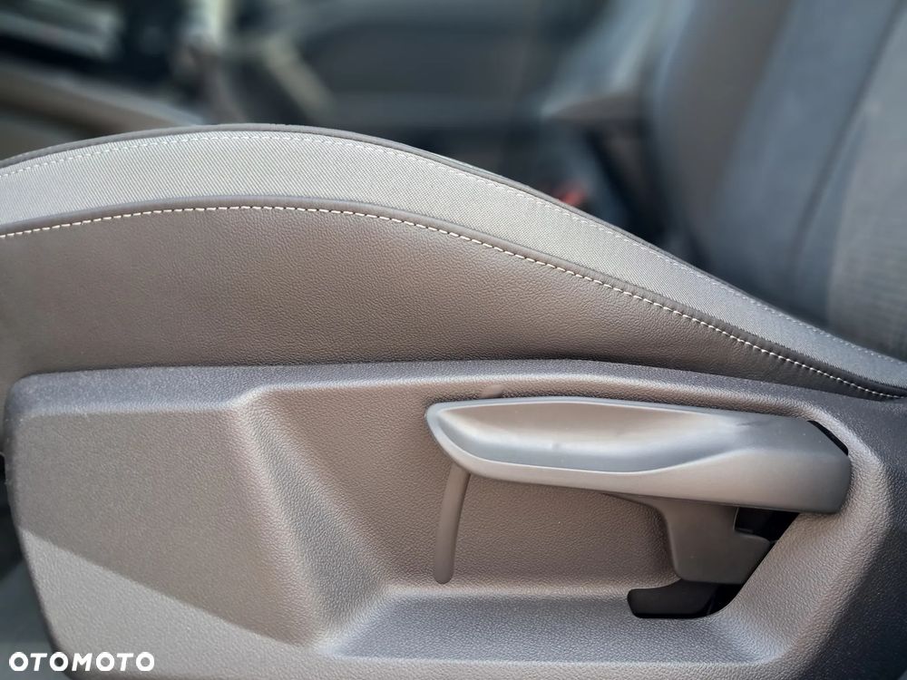 Audi A1 ver-40-tfsi-s--line-s-tronic - 16