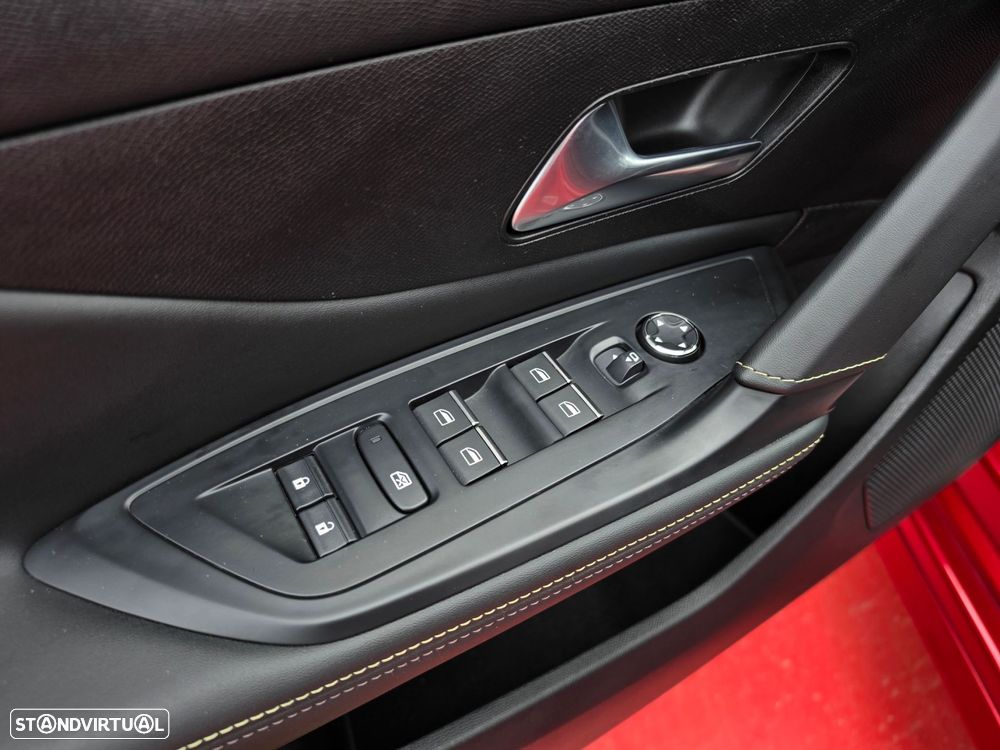 Peugeot 308 1.2 PureTech GT Pack EAT8 - 8