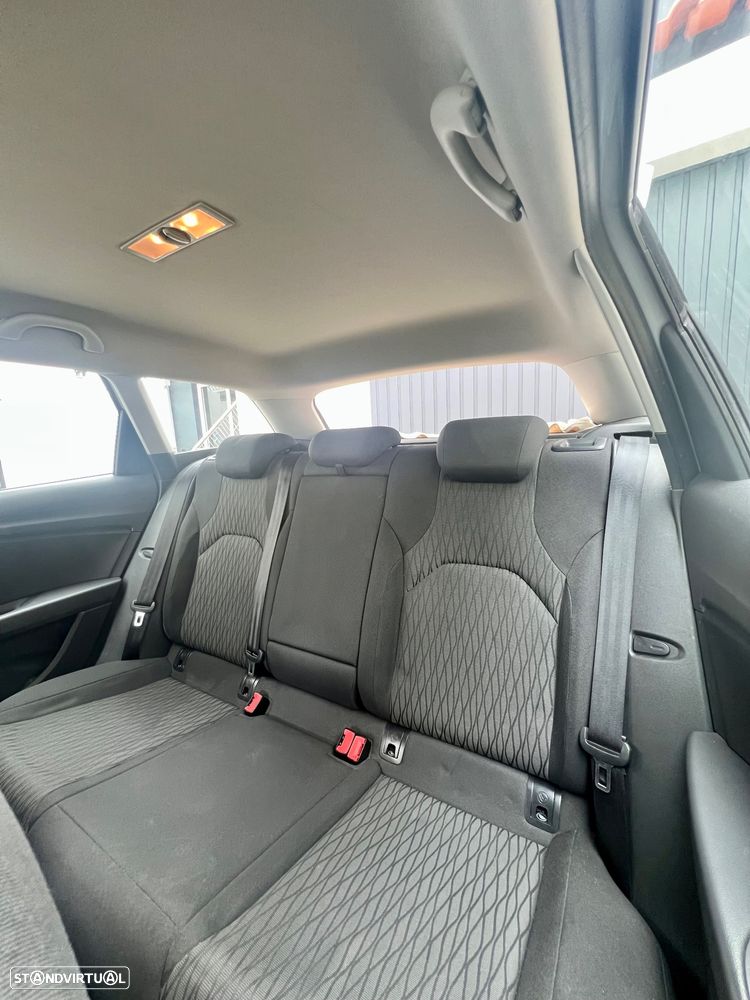 SEAT Leon ST 1.6 TDI Style Ecomotive - 12