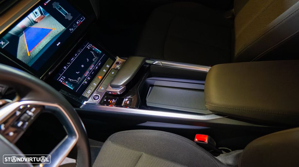 Audi Q8 e-Tron Sportback 55 quattro Advanced - 19