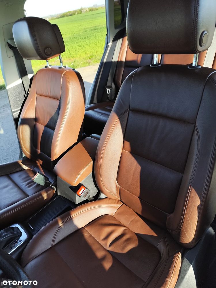Volkswagen Tiguan 2.0 TDI DPF 4Motion BlueMotion Technology DSG Exclusive - 19