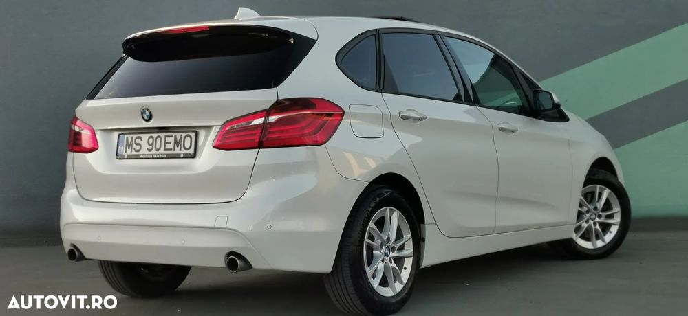 BMW Seria 2 220d Active Tourer Aut. Sport Line - 7