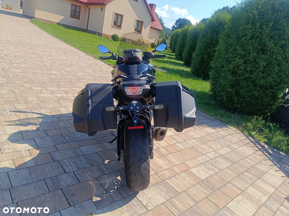 Suzuki GSX 1000 - 8