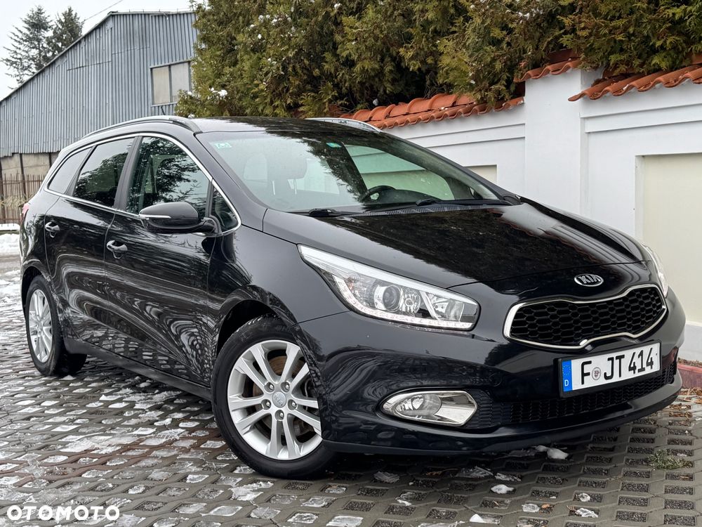 Kia Ceed - 6