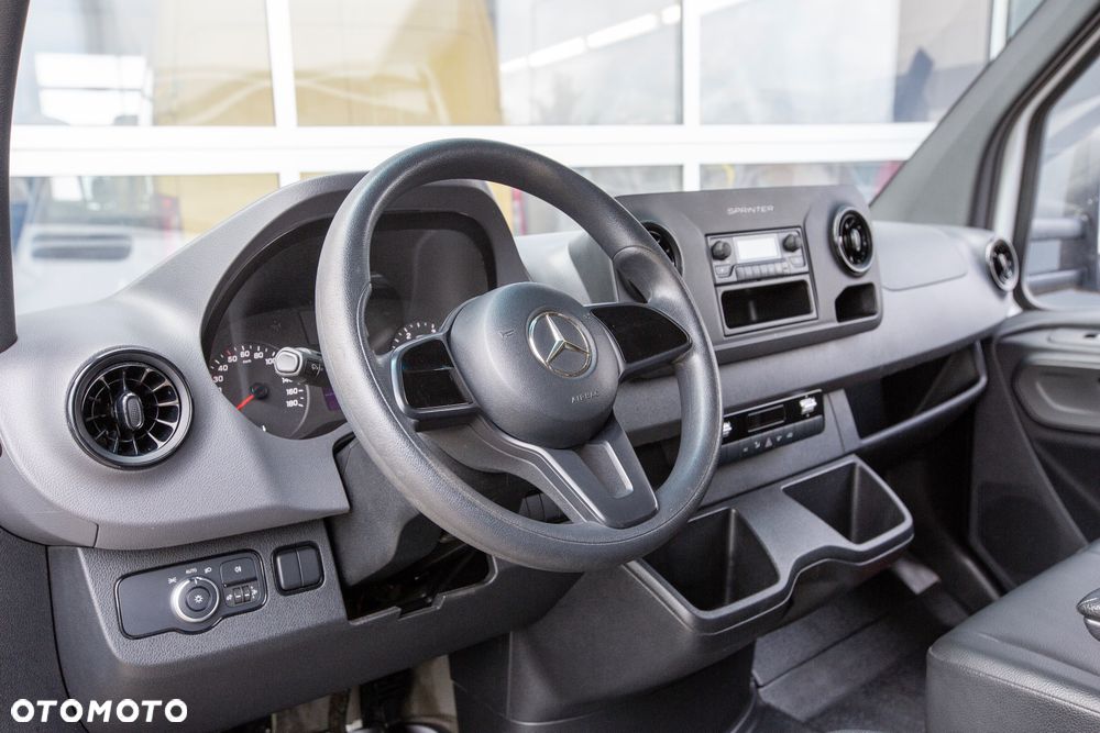 Mercedes-Benz Sprinter *AUTOMAT* 314 Cdi KONTENER + WINDA 750KG dHollandia - 12