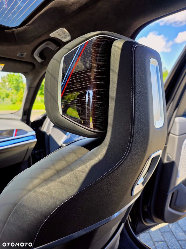 BMW Seria 7 740d xDrive mHEV sport - 18