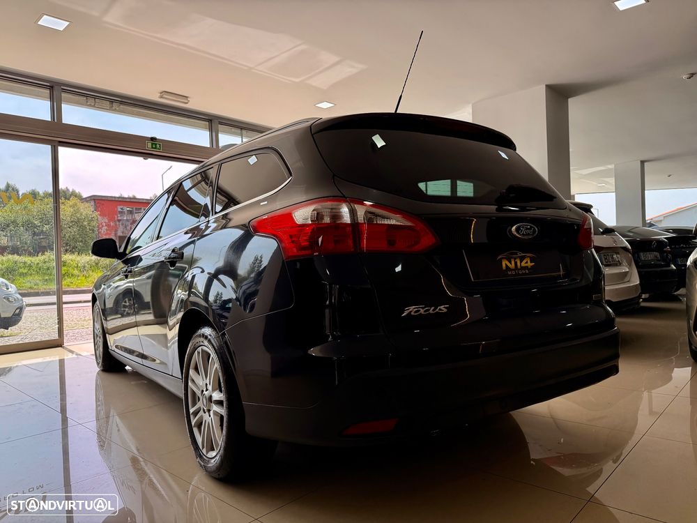 Ford Focus SW 1.6 TDCi ECOnetic 88g S&S Titanium - 11