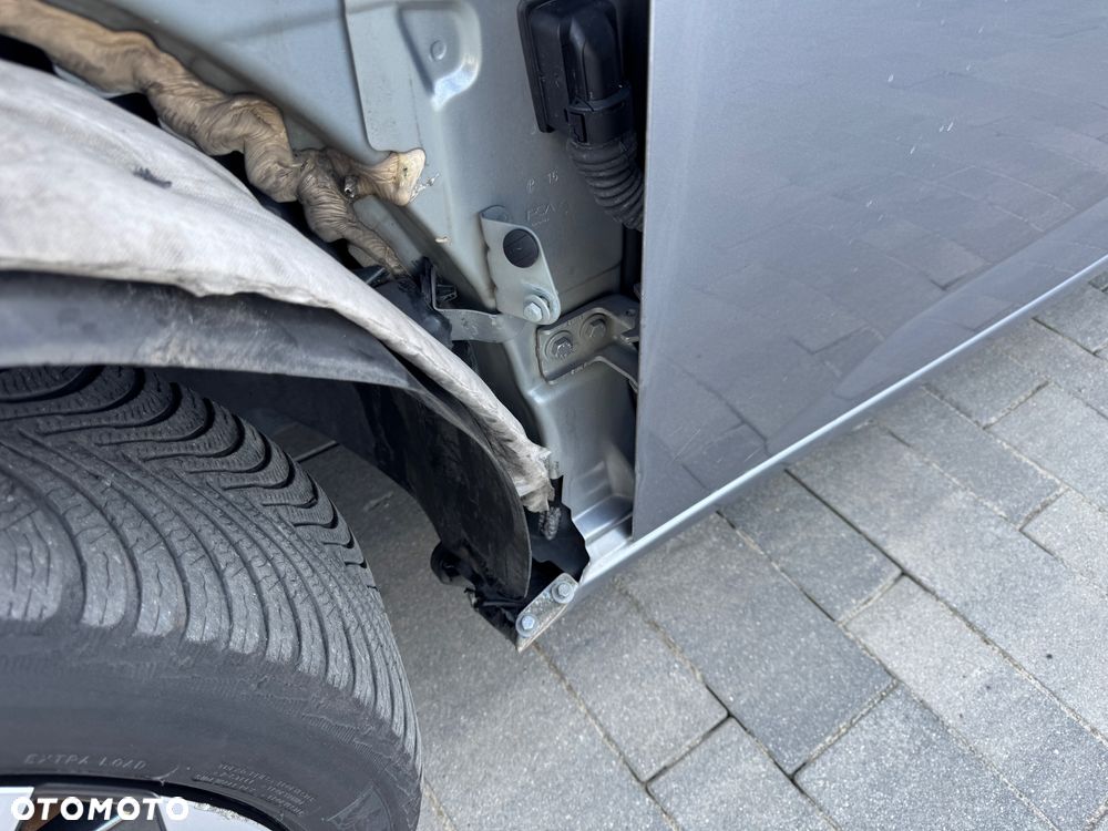 Peugeot 308 BlueHDi FAP 130 EAT8 Stop & Start Active Pack - 37