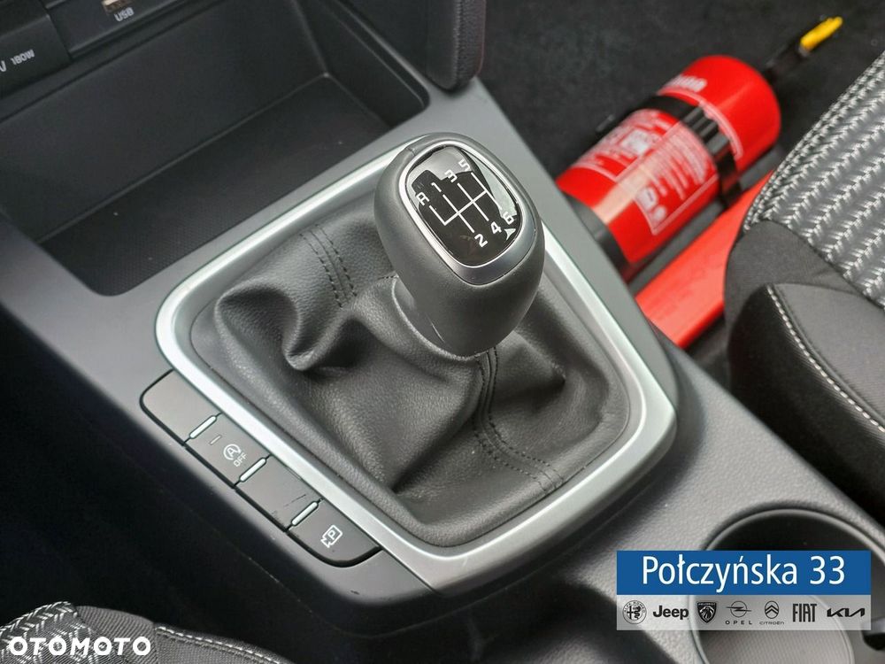 Kia Ceed 1.5 T-GDI M - 23