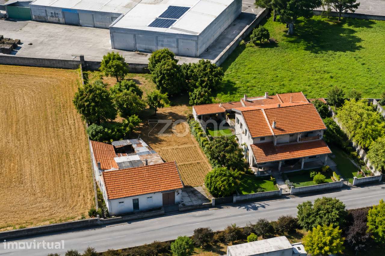 Moradia T2+1 em Esgueira - Grande imagem: 4/26