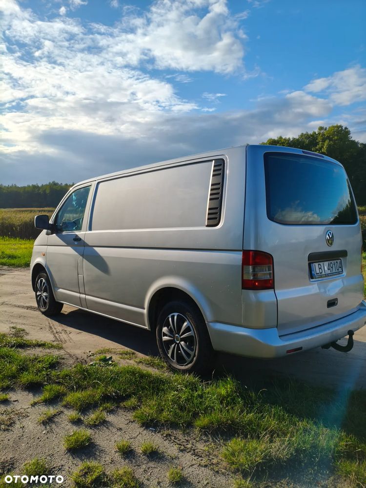 Volkswagen Transporter - 5