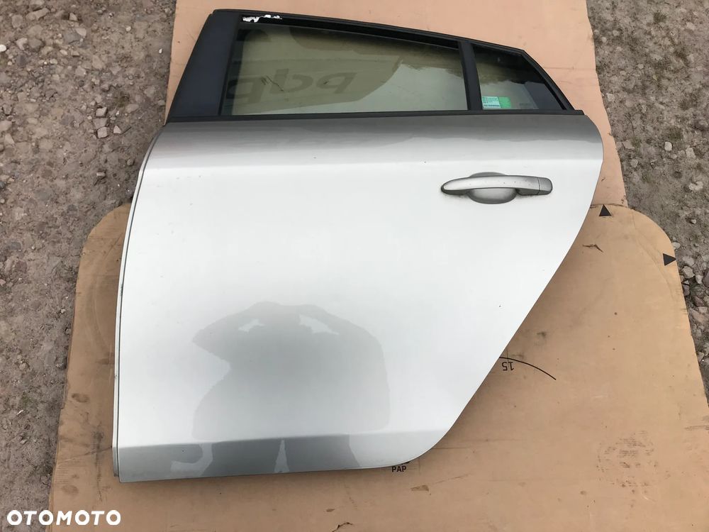 Drzwi Lewy Tył Fiat Bravo II 07-14 Kolor 272/B
