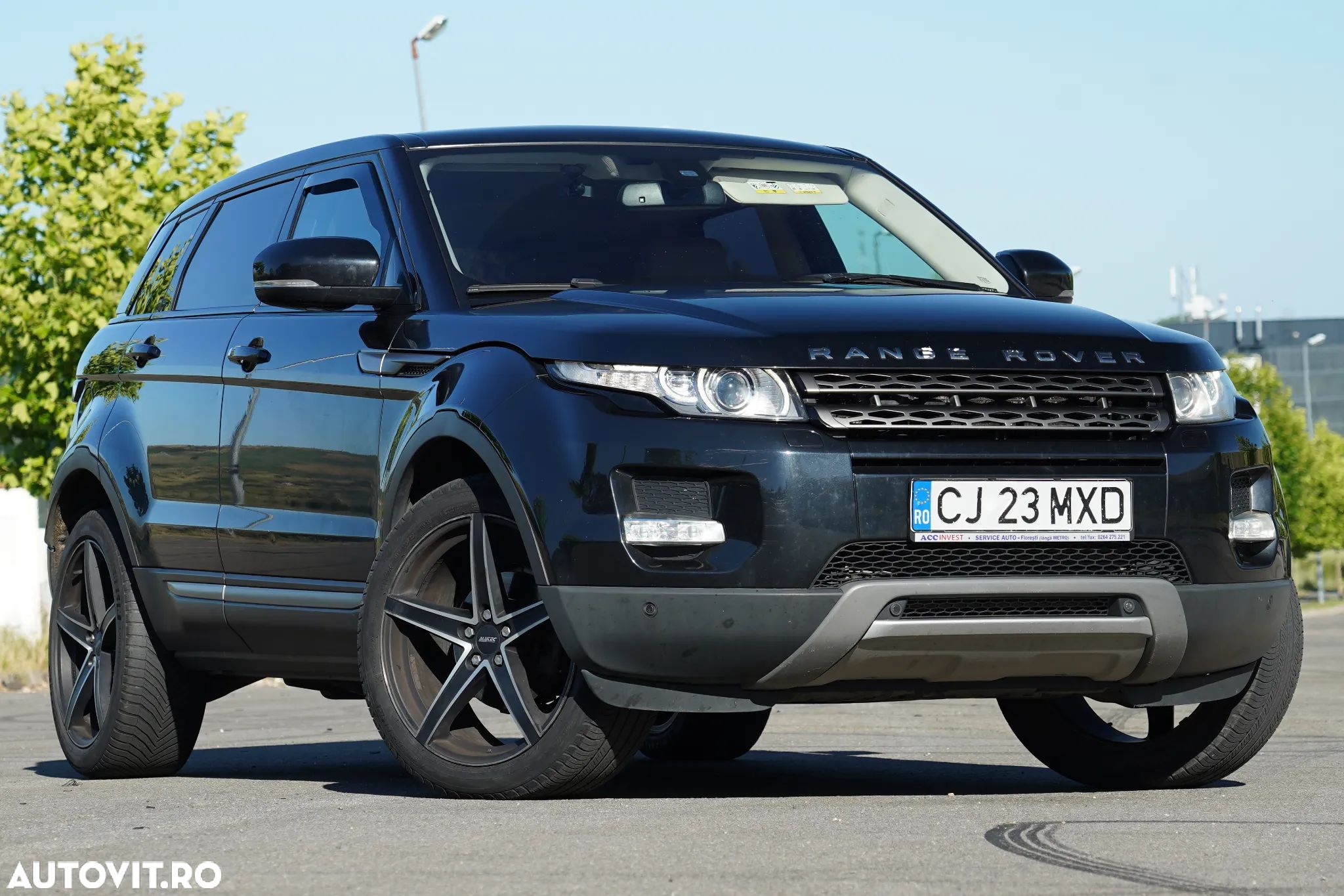 Land Rover Range Rover Evoque - 1