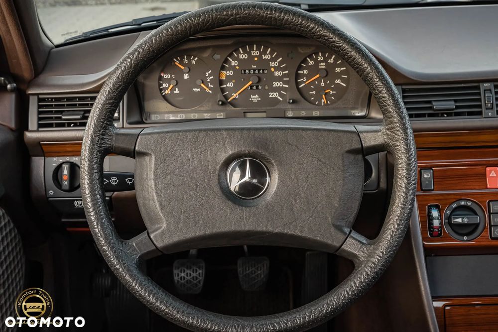 Mercedes-Benz W124 (1984-1993) - 10