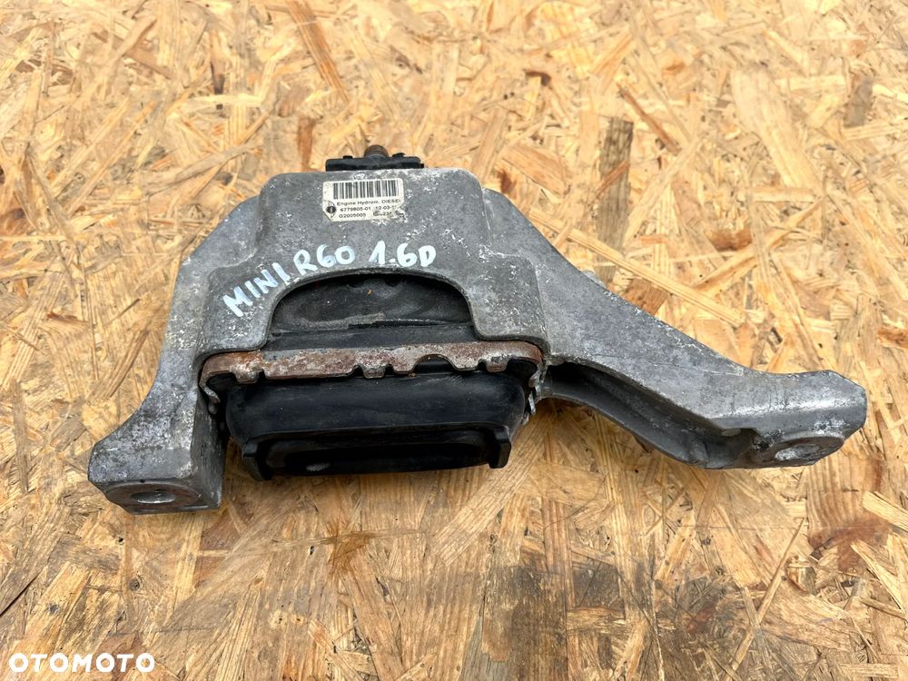 MINI COOPER R56 R60 R61 1.6D 112KM PODUSZKA ŁAPA SILNIKA 6779805