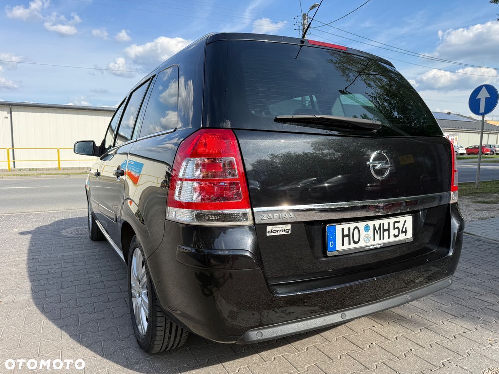 Opel Zafira 1.8 Cosmo - 12