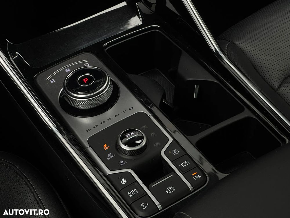 Kia Sorento 1.6 T-GDI PHEV AWD Aut. Platinum - 23