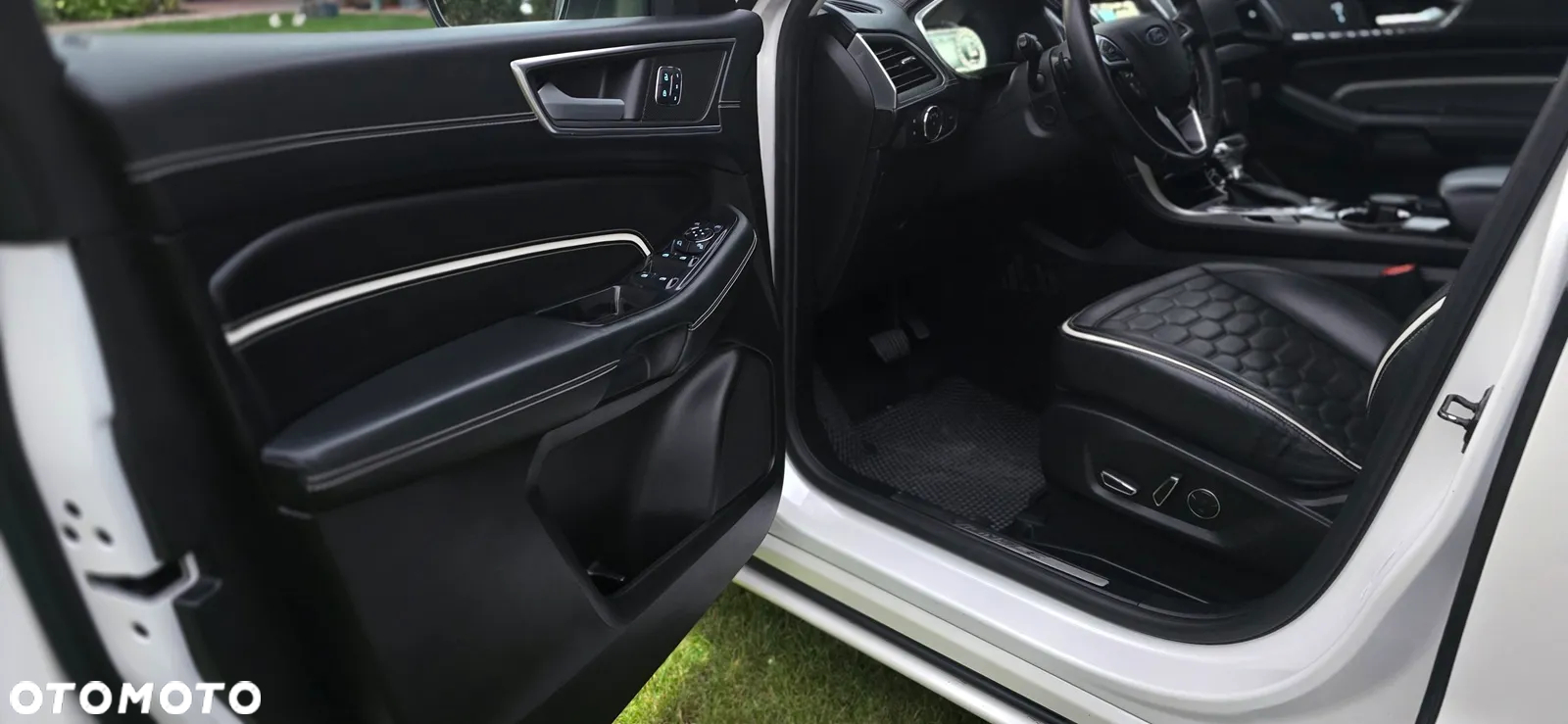 Ford S-Max 2.0 TDCi 4WD Vignale PowerShift - 17