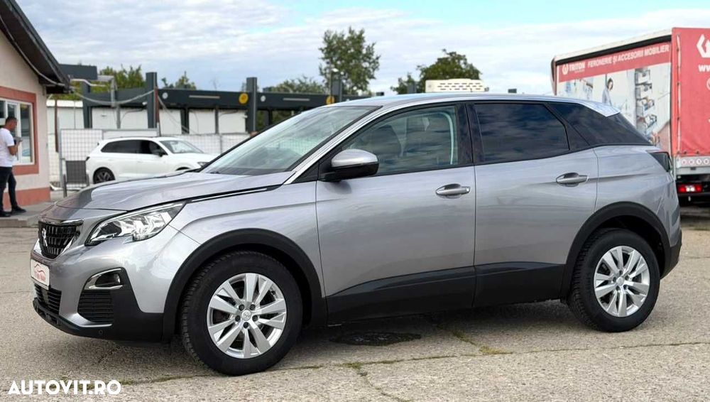 Peugeot 3008 1.2 PureTech 130 EAT8 Allure Pack - 4