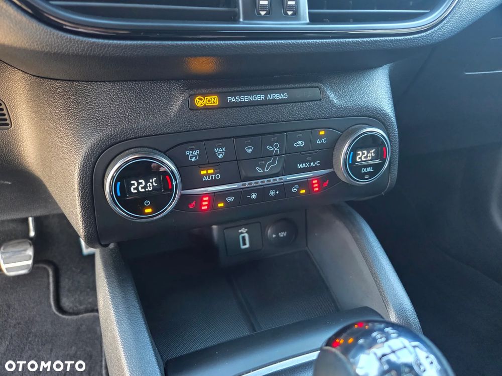 Ford Focus 1.0 EcoBoost ST-Line ASS - 32