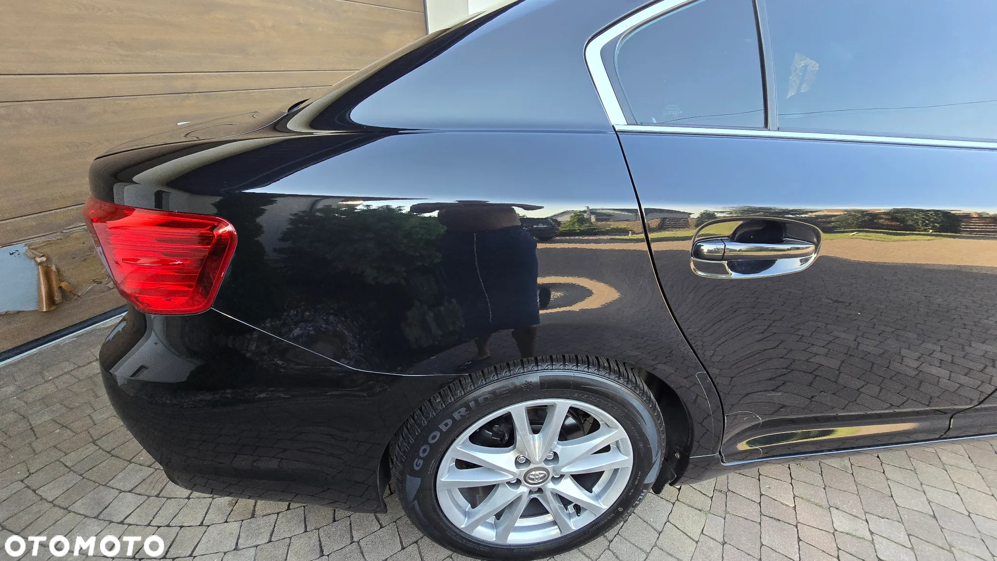 Toyota Avensis - 22