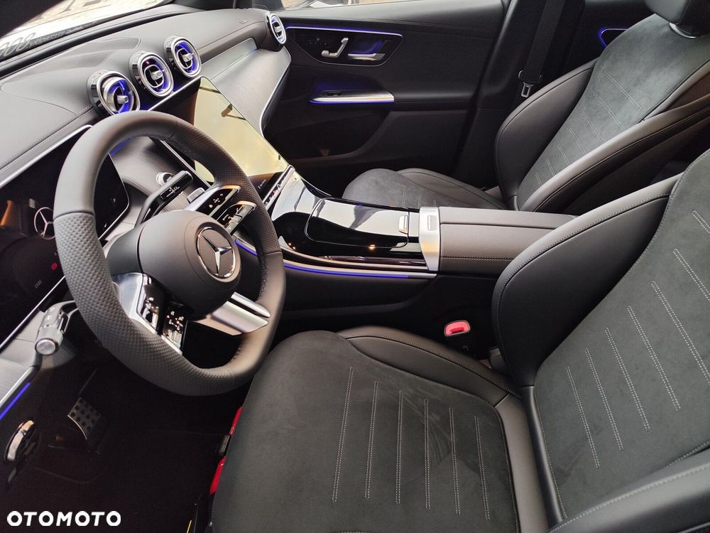 Mercedes-Benz GLC - 11