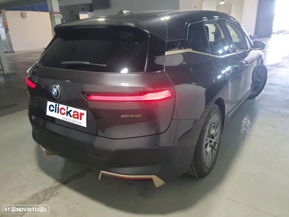 BMW iX xDrive 40 - 2