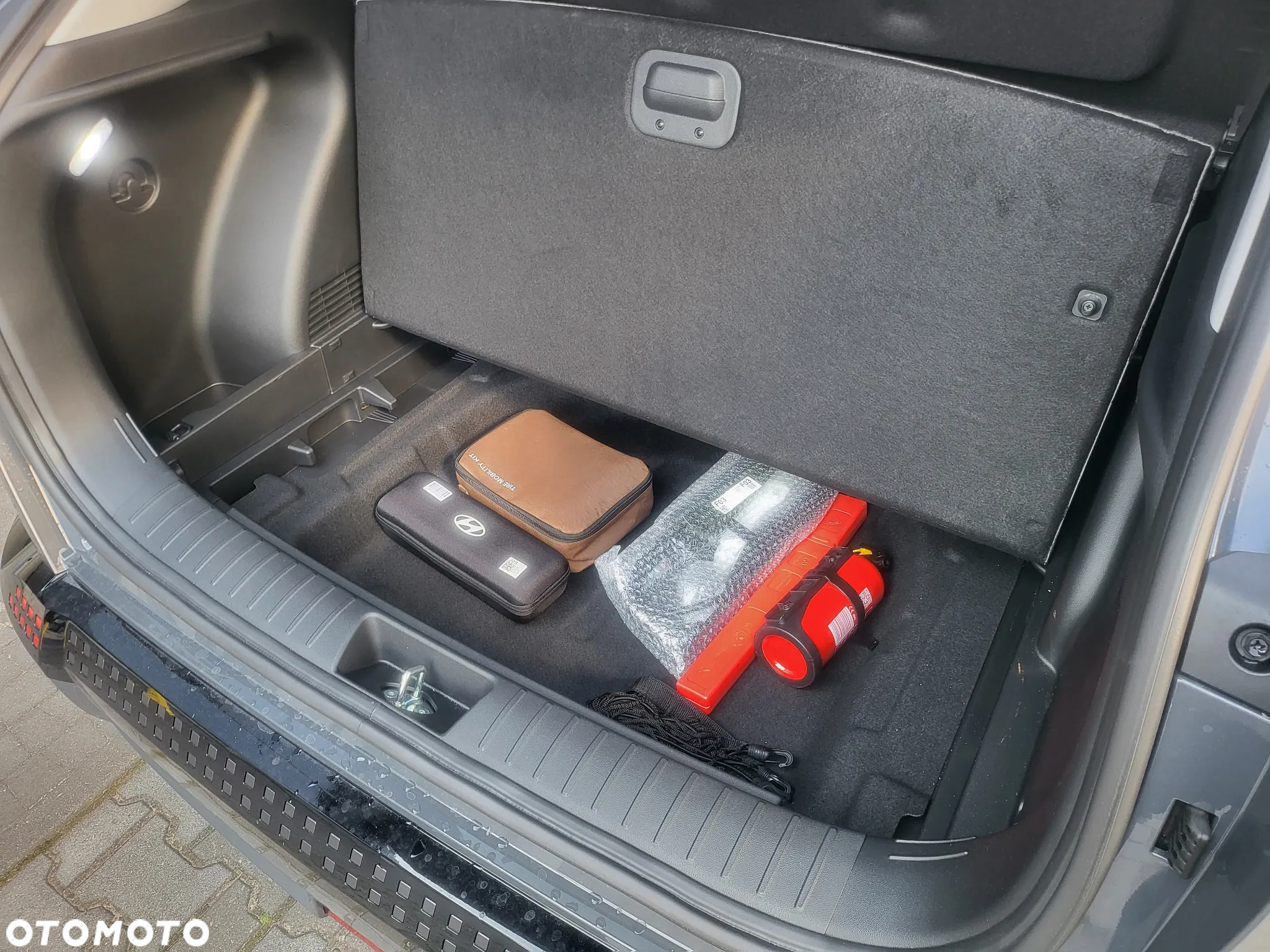 Hyundai Kona Electric 65kWh Platinum - 38
