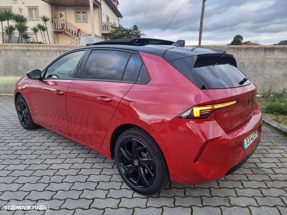 Opel Astra 1.2 T GS Line S/S - 4